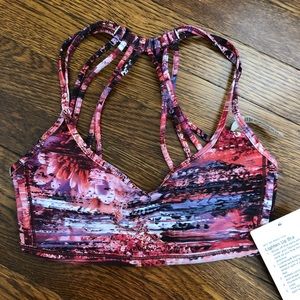 Lulu Lemon Lighten Up Bra